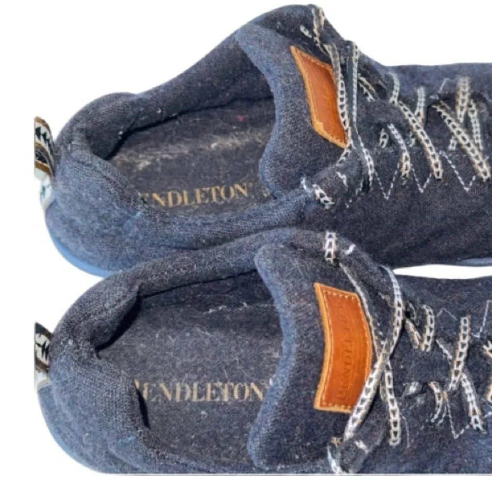 Pendleton Womens Navy Heather Wool Water Resistant Sneaker Shoes Size 9 Washable